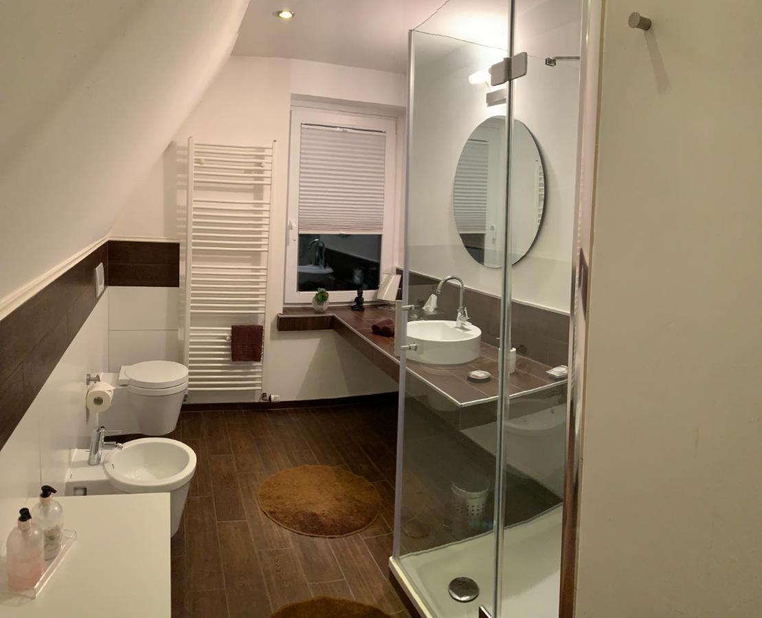 Ferienwohnung Janus Altstadt-Hameln Haus 1 Inklusive Parkplatz Mit Und Ohne Balkon Hamelin Esterno foto